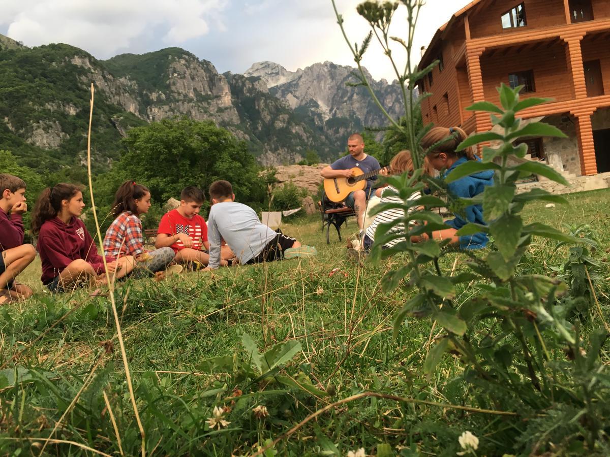 Hotel Bujtina Dreni Theth Zewnętrze zdjęcie